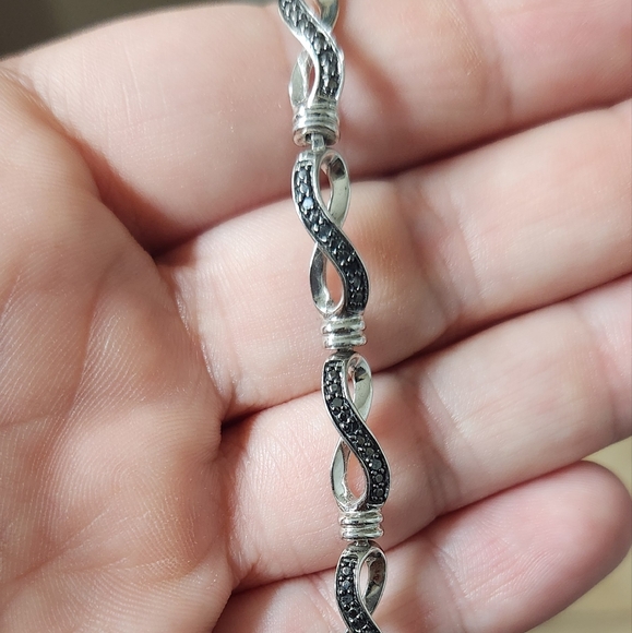 Black Diamond Infinity Bracelet in Sterling Silver (1/3 ct. tw.) - Picture 3 of 4